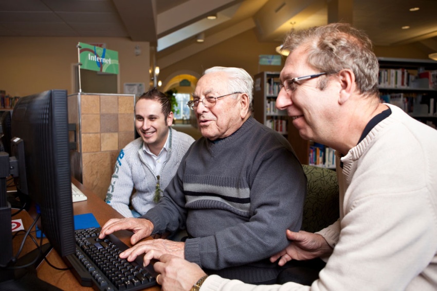 'Getting Started' digital skills tutor - Celbridge